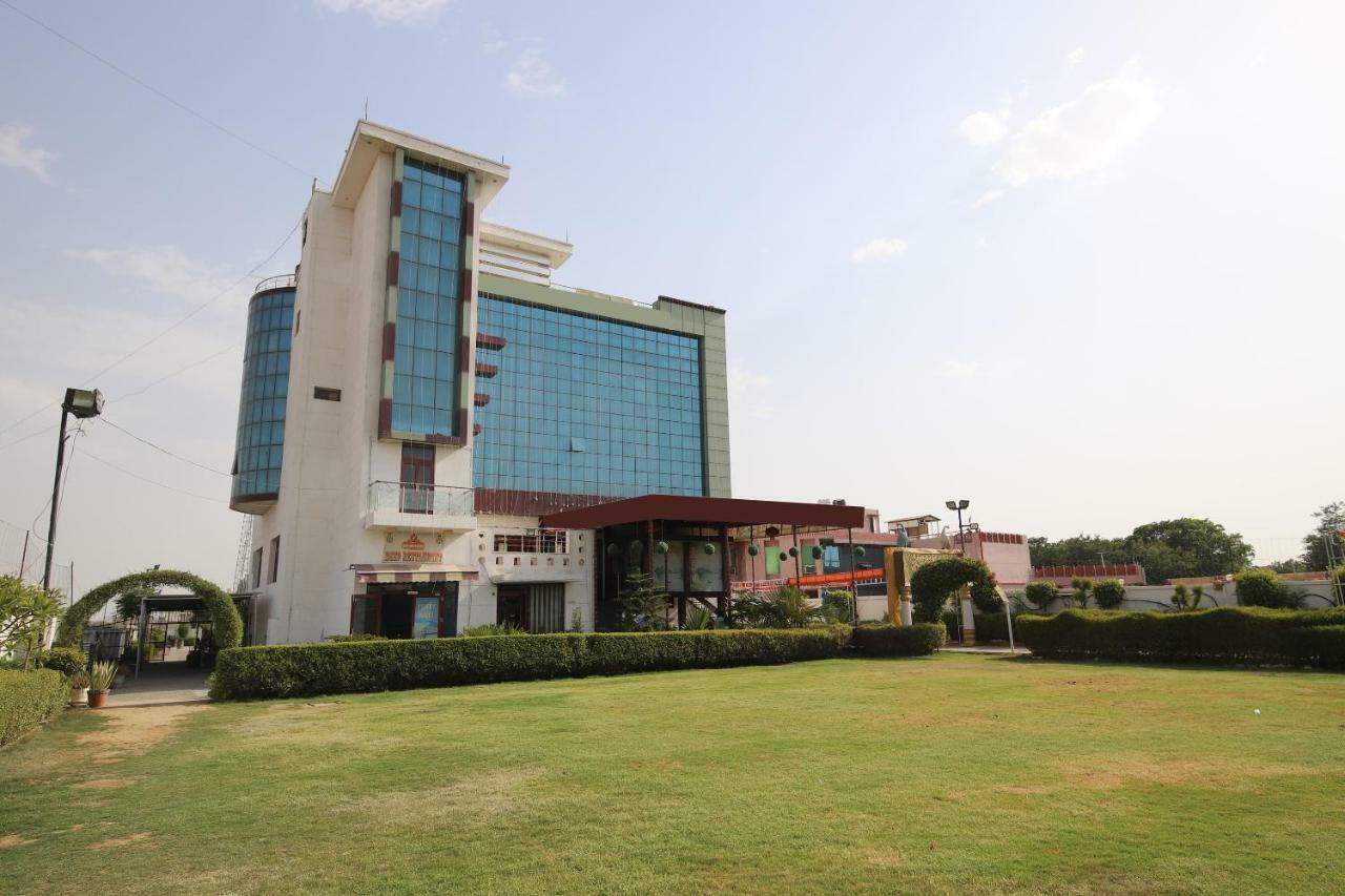 Hotel Deep Palace Jind Buitenkant foto